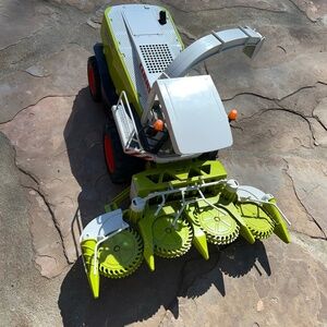 Bruder 02134 CLAAS Jaguar 980 Field Chopper Harvesting Machine